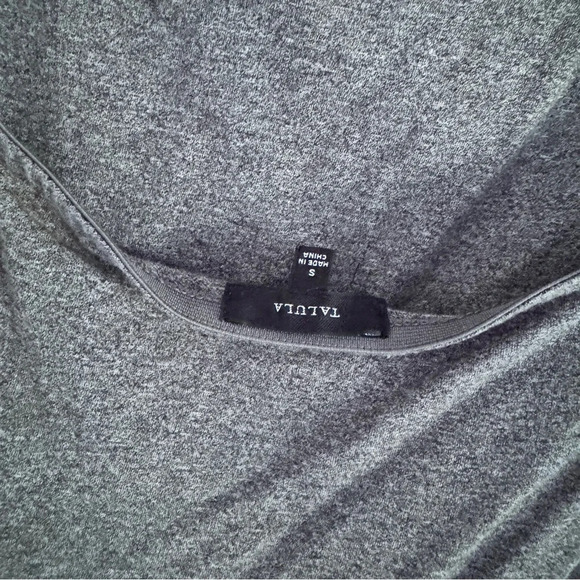 1 🩶 Talula Aritzia Open Back Dress - Picture 6 of 6